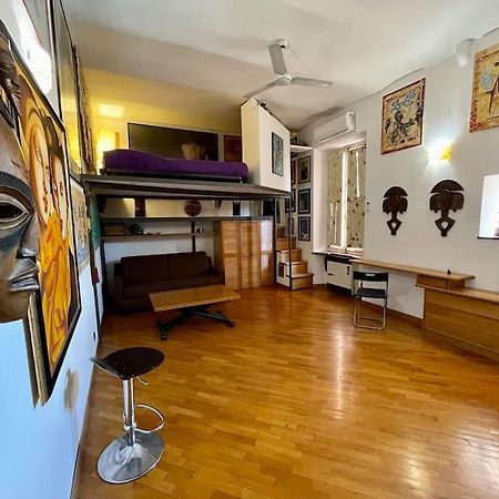 Апартаменты Our Arty Flat In Monti Рим Экстерьер фото