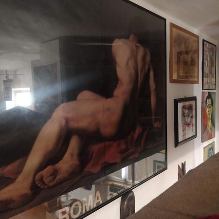 Апартаменты Our Arty Flat In Monti Рим Экстерьер фото