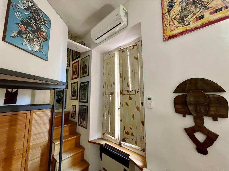 Апартаменты Our Arty Flat In Monti Рим Экстерьер фото